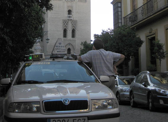 Sevilla tendrá nueva ordenanza este mes de julio