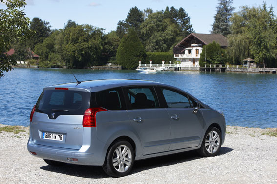 Peugeot 5008, nuevo taxi en Madrid