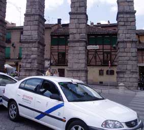 Los taxis de Segovia podrán operar en el alfoz durante las fiestas