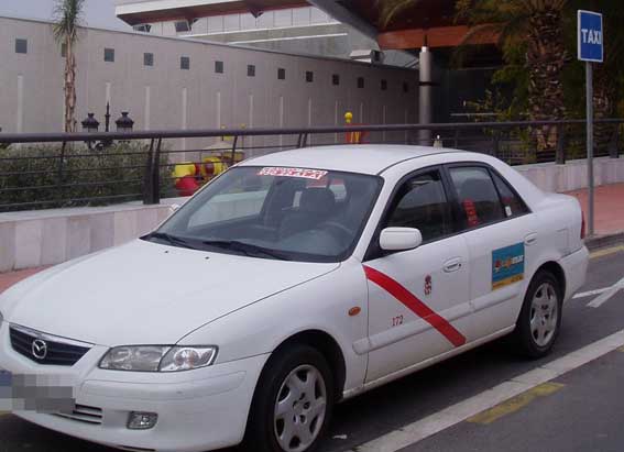 Almería inaugura su Ciudad del Taxi