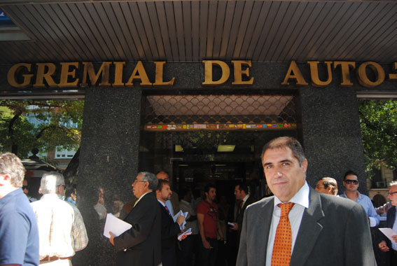 La directiva de Gremial formaliza la expulsi�n del ex candidato Polvorinos