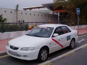 El taxi almeriense parará sus servicios el 24-O