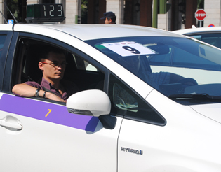 Los asalariados del taxi bajo “control” en Valladolid
