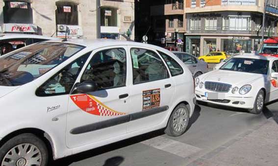 En Murcia “faltan taxis”, en fin de semana, según la APT