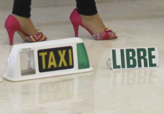 ´El rincón de la mujer taxista´ derrapa