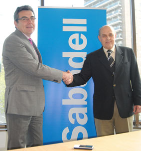 Acuerdo financiero entre AMT y Sabadell