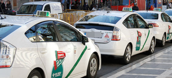 PSOE Granada pide la desaparición del Instituto del Taxi