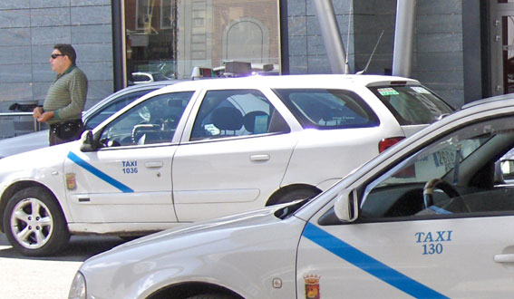 La FAAT ofrece clases de defensa personal para taxistas
