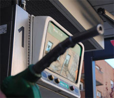 Fenadismer Madrid solicita suprimir el impuesto de carburantes