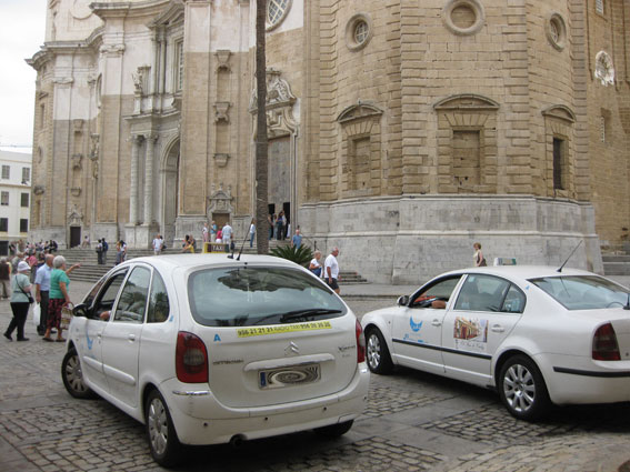 Nace la Asociación de Asalariados del Taxi de Cádiz