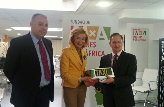 Fundación Mujeres por África, Gremial y Taxitronic con 