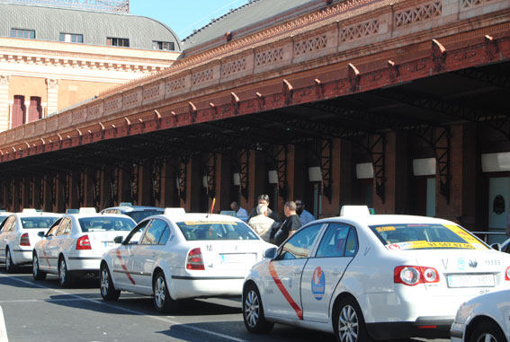 Fomento pondrá orden en Atocha