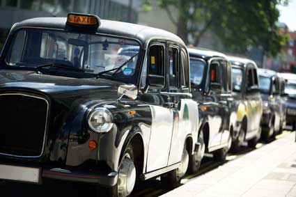 El taxi de Londres combate a la app USA con una tarifa plana