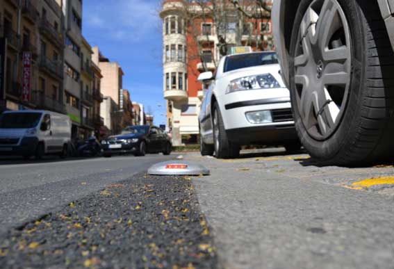 Paradas con sensores para detectar ocupaciones no autorizadas