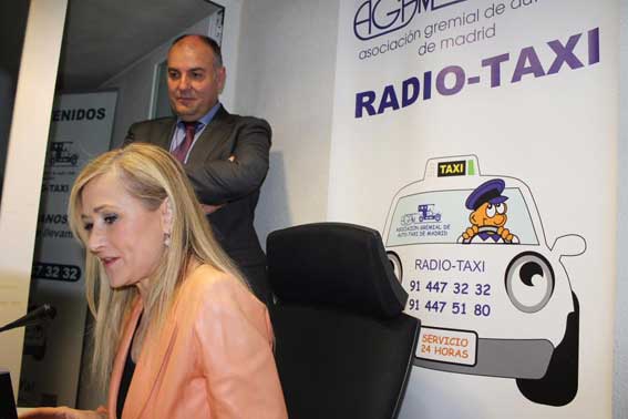 Cifuentes se plantea modificar el reglamento