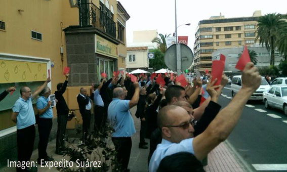Tarjeta roja del taxi al Ayuntamiento de Las Palmas GC