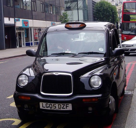 Londres modernizará el taxi para batir a la competencia