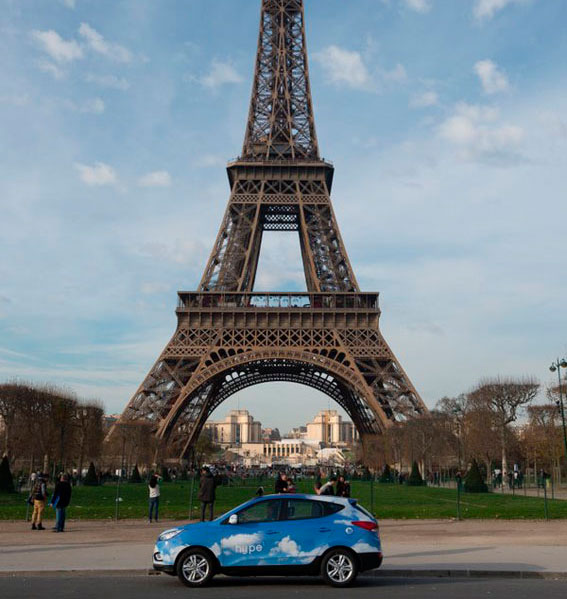 Se entregan en París cinco taxis alimentados con hidrógeno