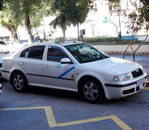 Inmovilizados  20 taxis pirata en Málaga