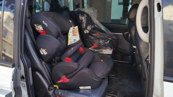 El taxi es hoy un transporte más seguro para los niños de Roquetas