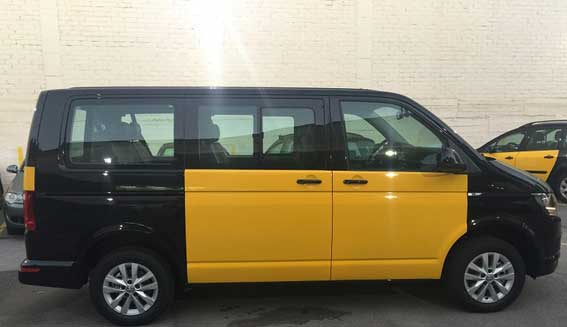 El Kombi Caravelle, nuevo taxi en Barcelona