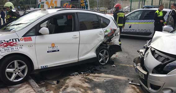 Fallece un taxista de Fuengirola tras ser atropellado en la parada