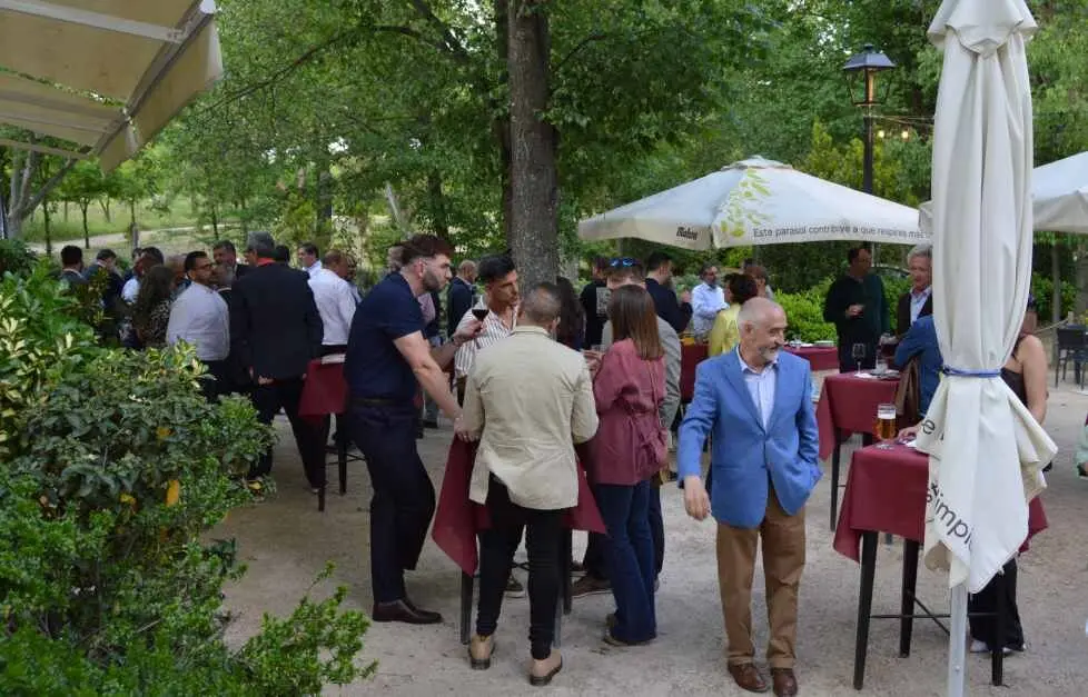 Al evento acudieron representantes de las organizaciones del taxi