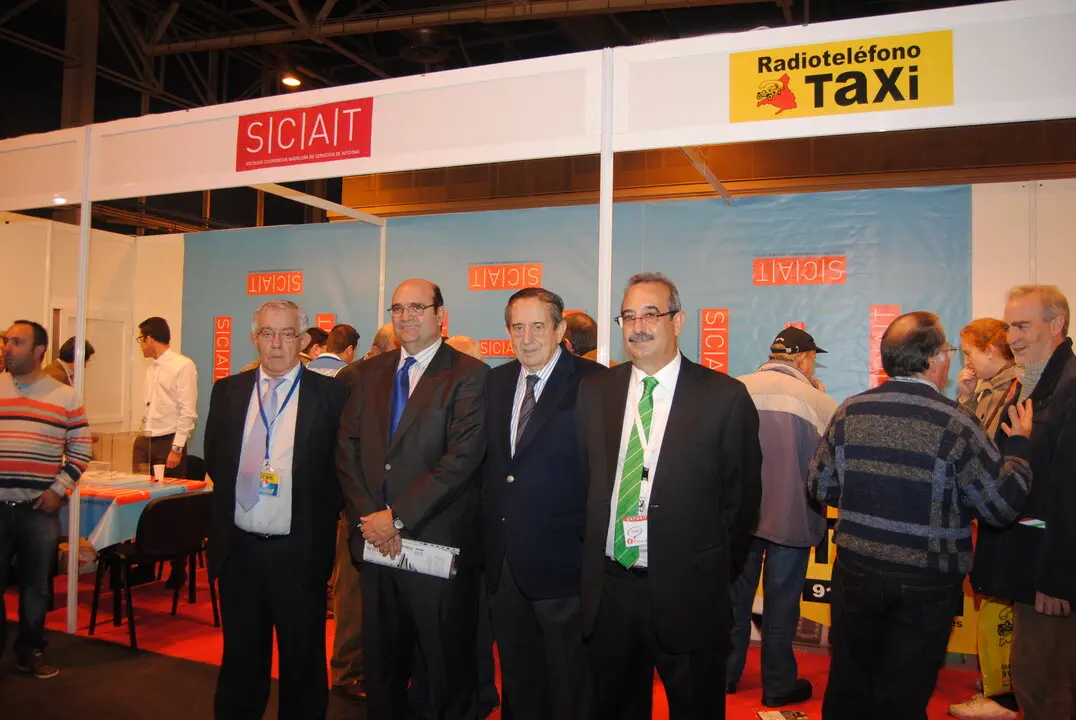 En una Feria del Taxi junto con Carlos Herrera, presidente entonces de SCAT