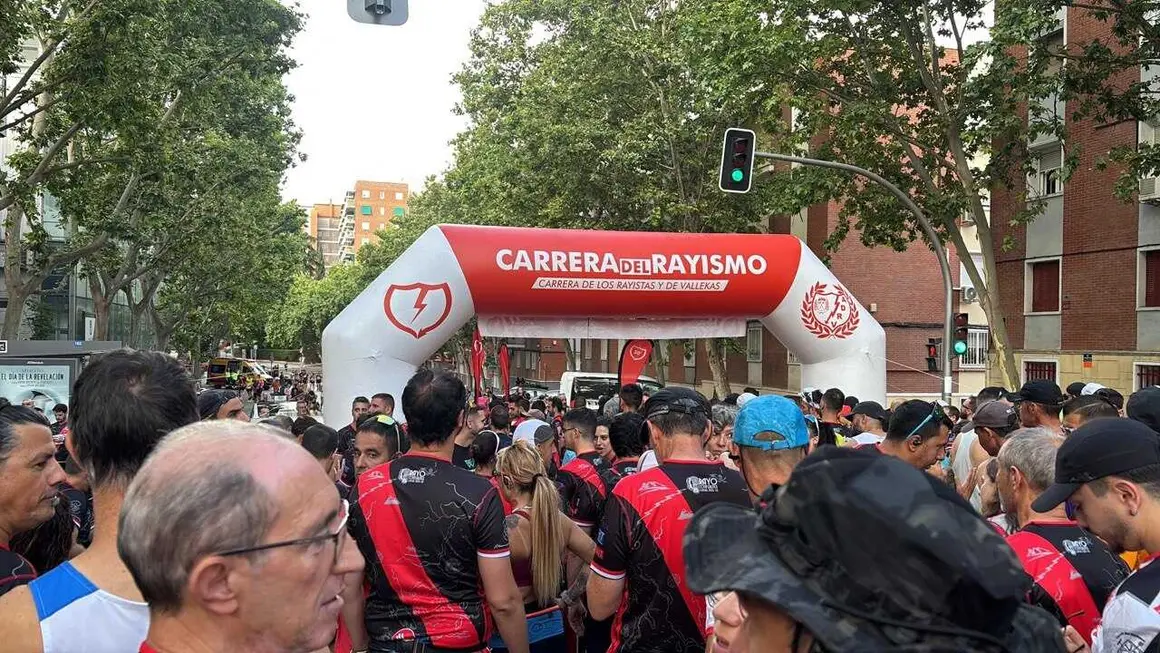 Carrera del Rayismo-Pidetaxi