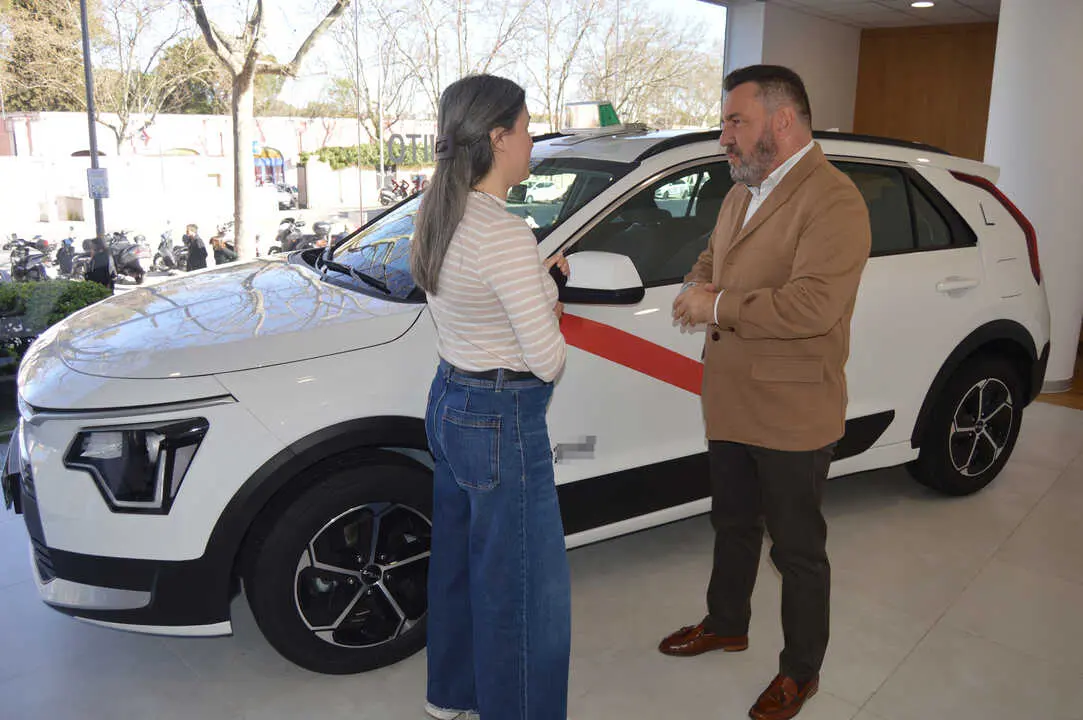 AKI-Madrid-atiende-a-La-Gaceta-del-Taxi