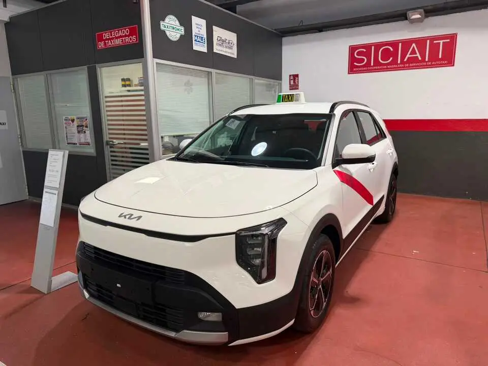 KIA Niro Concept HEV 2027
