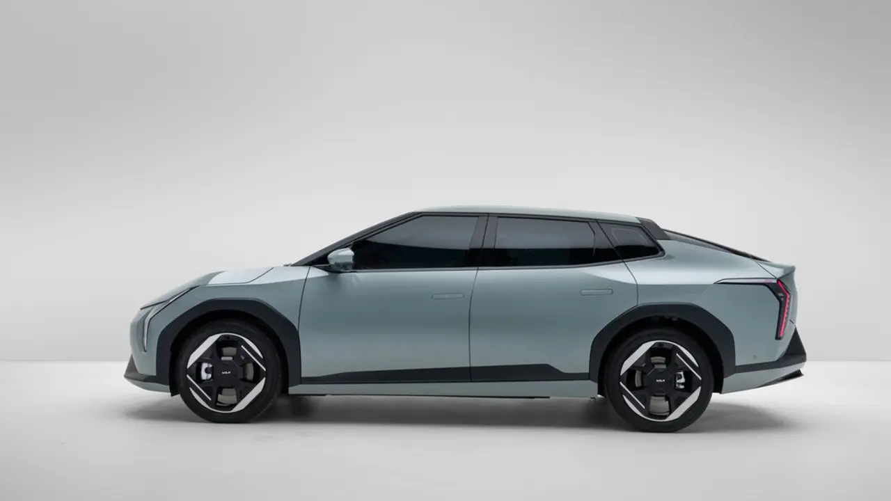 Kia EV4 Fastback