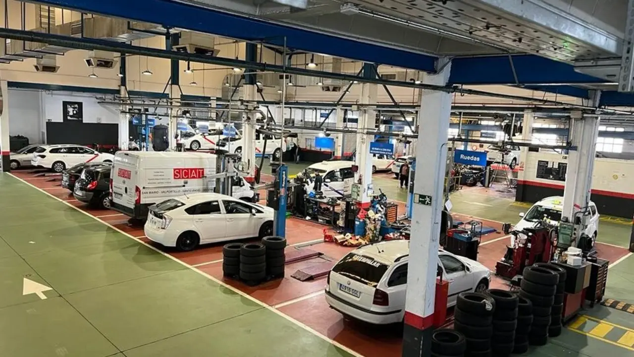Taller de la Cooperativa del Taxi de Madrid