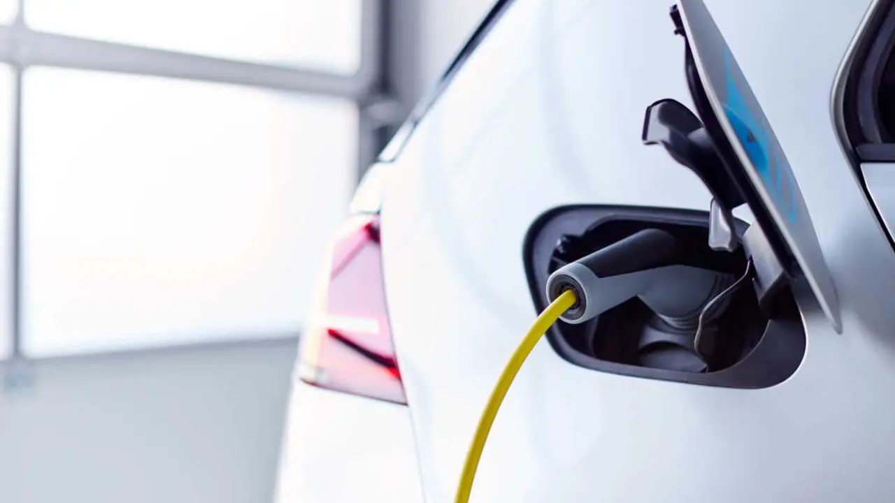 Depositphotos_318218132_XL