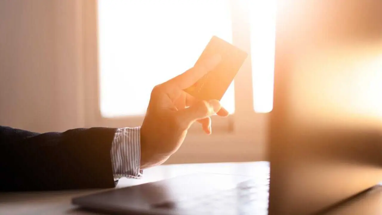  Pr&eacute;stamos sin papeles: todo lo que debes saber para salir del paso 