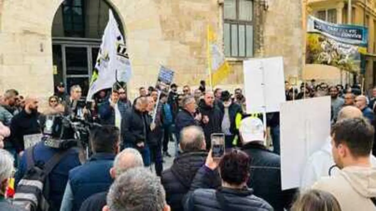 El taxi de Valencia durante la protesta del 25F