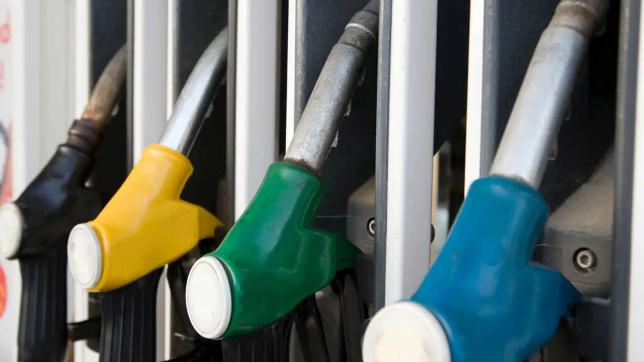 Carburantes. Imagen: Depositphotos