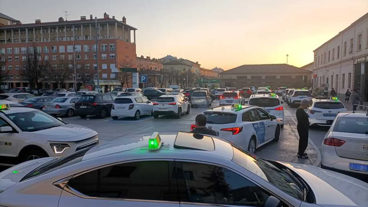Taxi de Pamplona. Imagen: C&eacute;sar M&eacute;ndez