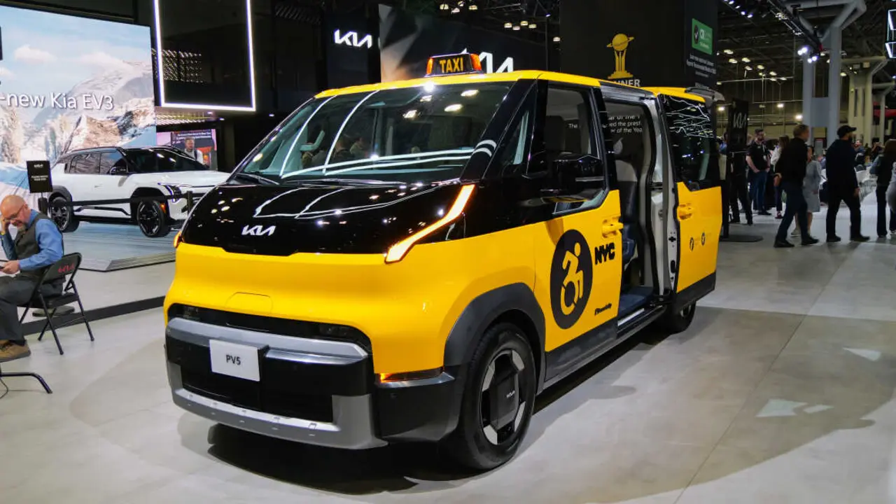 PV5 de KIA como taxi accesible para Nueva York