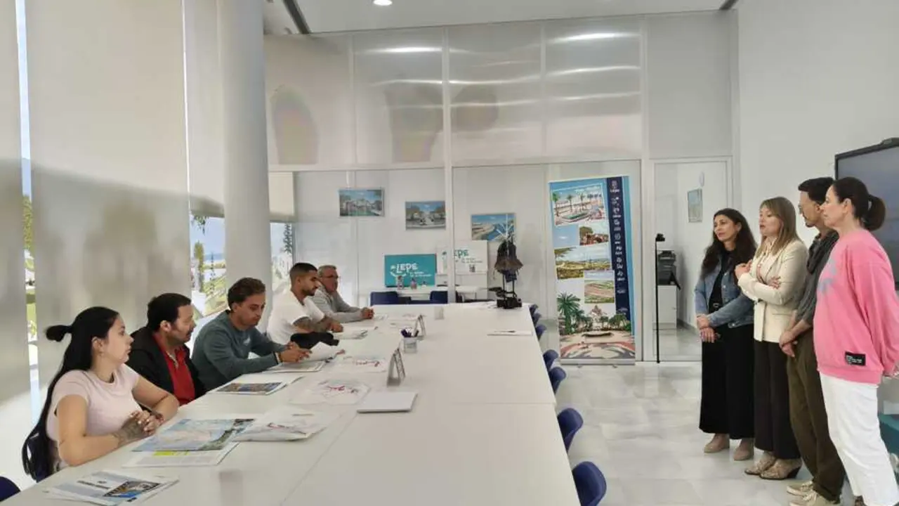Turismo de Lepe imparte los cursos anuales de capacitaci&oacute;n para taxistas
