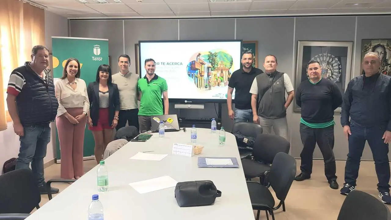 Presentaci&oacute;n al taxi de Teror en ruta