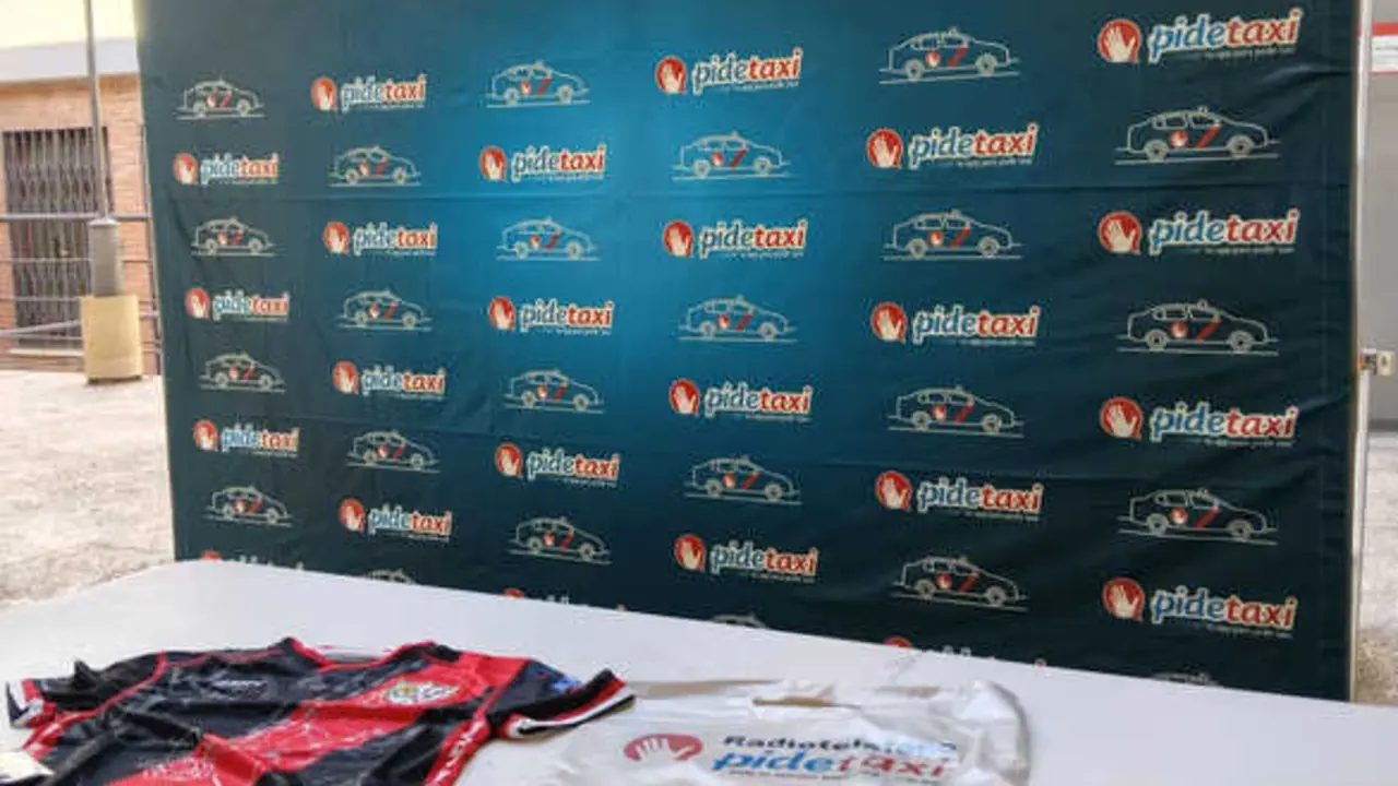 Carrera del Rayismo-Pidetaxi