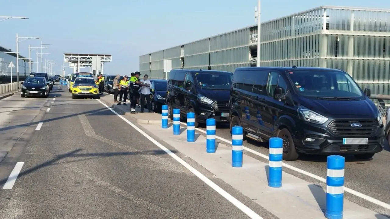 Inspecci&oacute;n y control de VTCs en El Prat