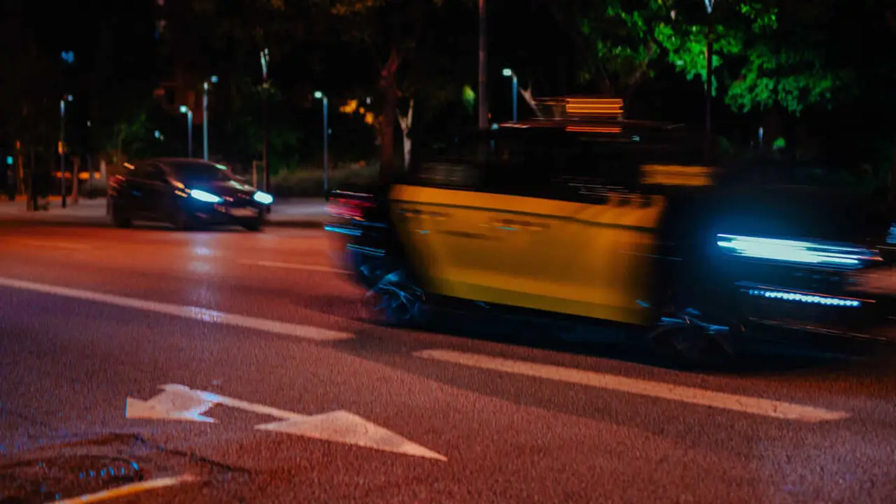 Taxi de Barcelona por la noche