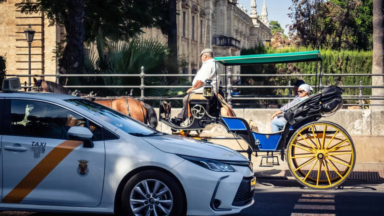 Taxi de Sevilla. Imagen: Depositphotos