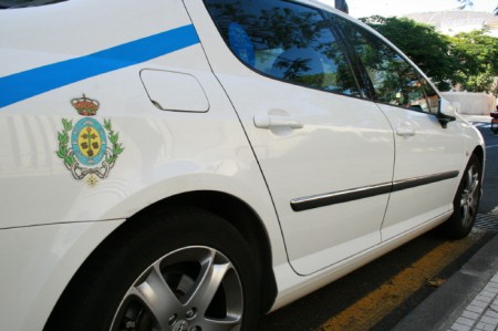 Cuatro jóvenes agreden a un taxista en Tenerife