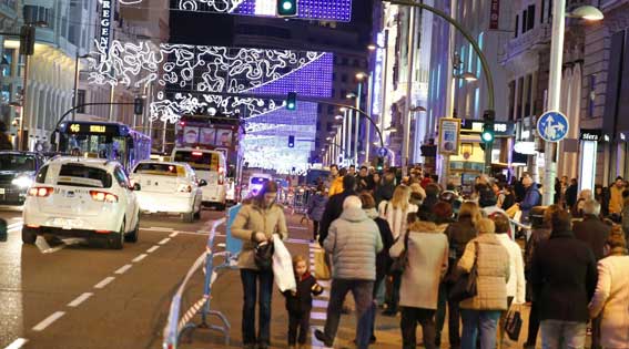 Madrid refuerza el servicio de taxi por Navidad
