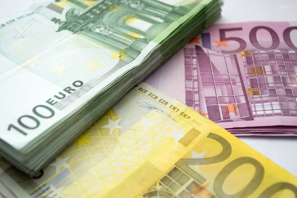 Más de un millón de euros de ayudas a taxistas y hosteleros