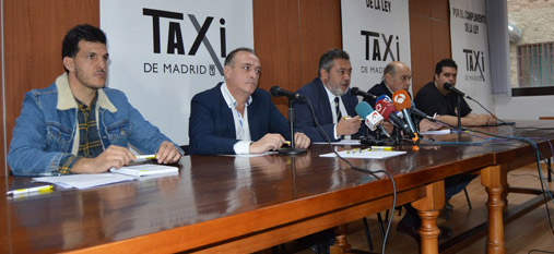 El taxi decide por amplísima mayoría ir a la huelga indefinida