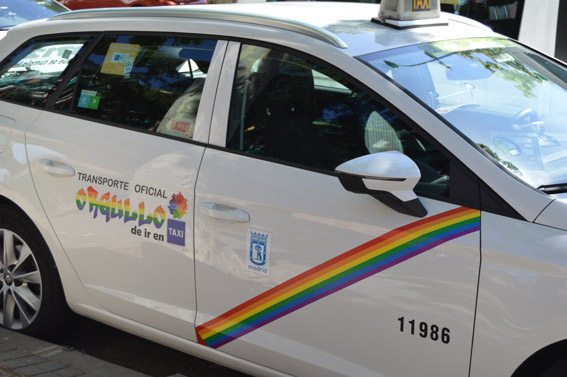 El taxi se viste de arcoíris para el Orgullo